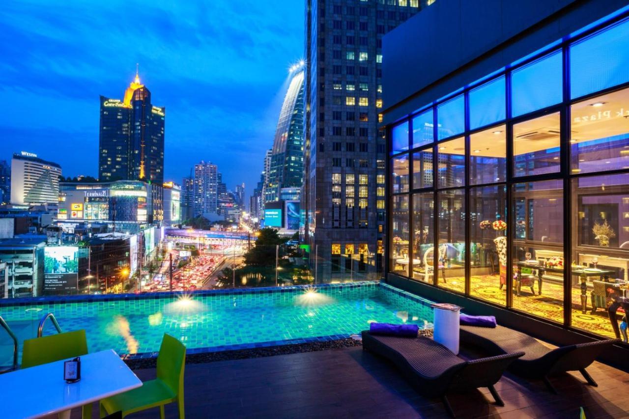 Hotel Clover Asoke - Sha Extra Plus Bangkok Exterior foto